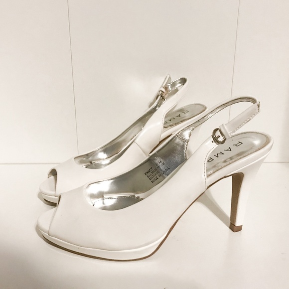 Rampage Fasher Women's Slingback Heel Pump - Picture 2 of 3